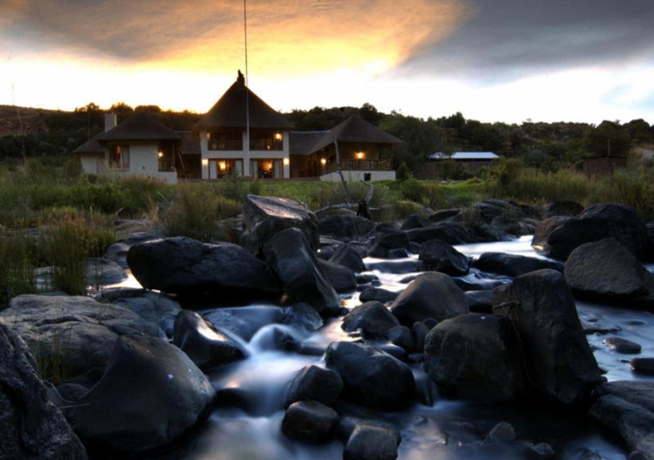 Komati Gorge Lodge, R 36 Halfway Between Carolina And Machadodorp Extérieur photo