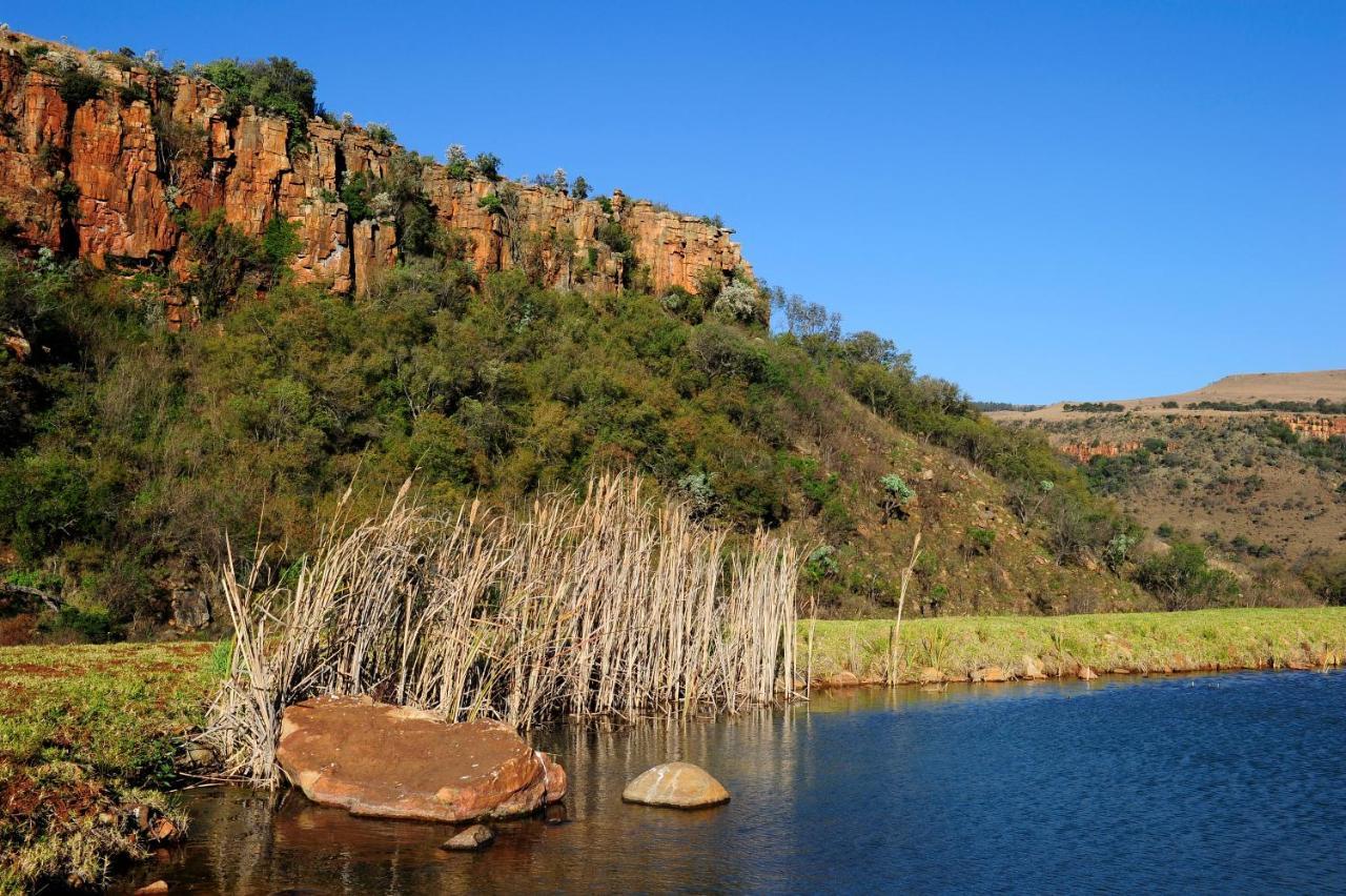 Komati Gorge Lodge, R 36 Halfway Between Carolina And Machadodorp Extérieur photo